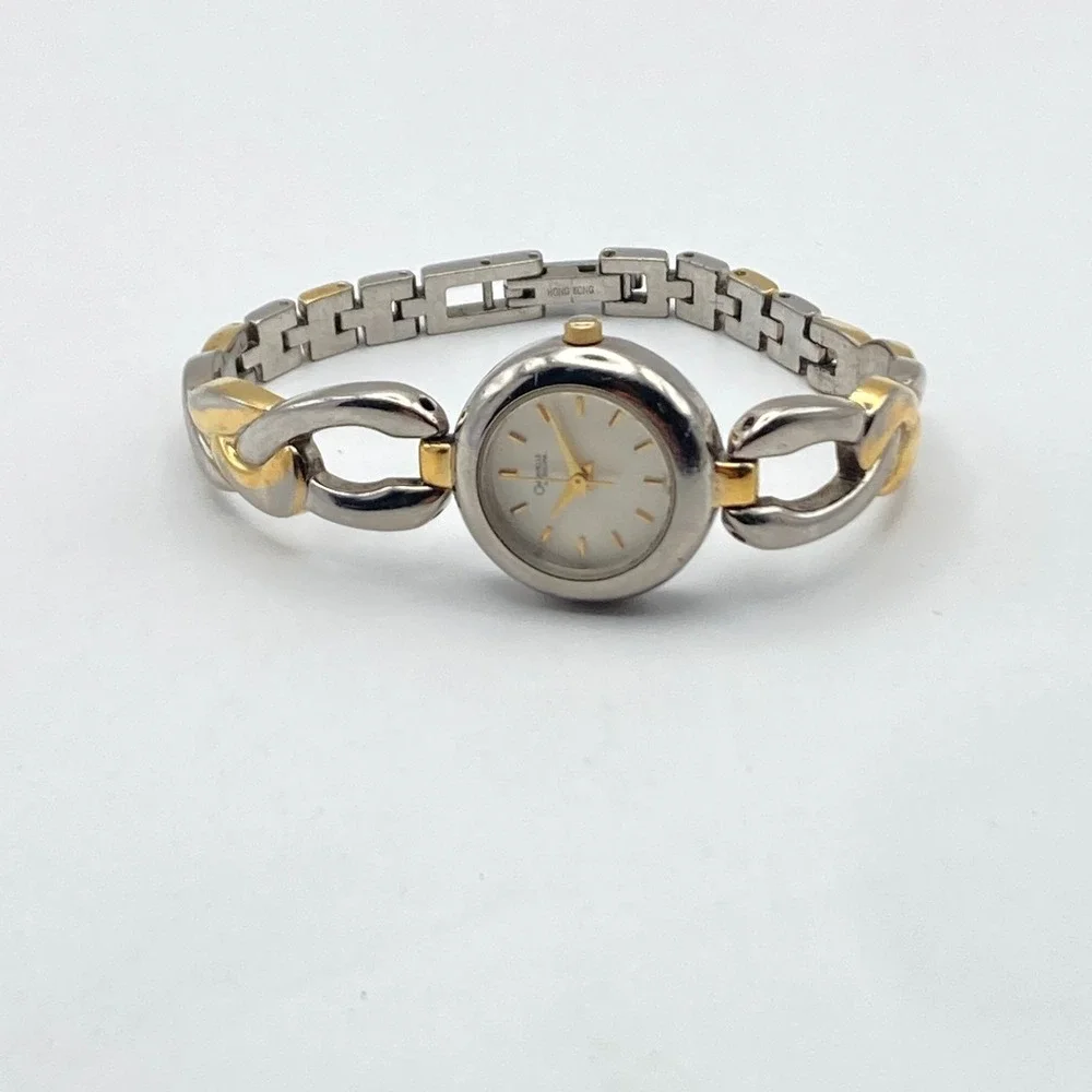 Caravelle by Bulova Womens Watch 22mm Silver Gold Tone Textured Dial New Battery